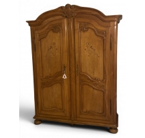 Armoire Fribourgeoise marquetée d'oiseaux