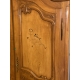 Armoire Fribourgeoise marquetée d'oiseaux