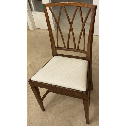 Paire de fauteuils et 8 chaises Hepplewhite