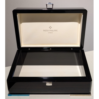 Boite \"Patek Philippe\" en ébène de Macassar