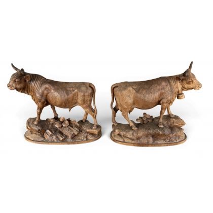 Paire de sculptures Taureau et vache