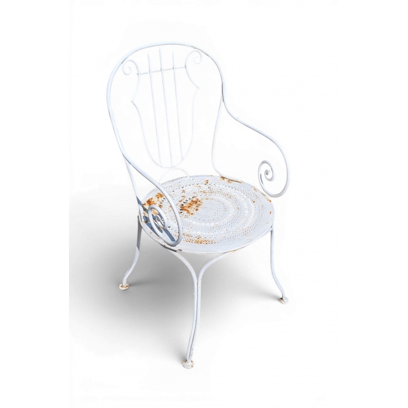 Fauteuil en fer forgé peint blanc