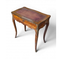 Petite table à écrire Louis XV