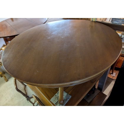  Table basse ronde style Louis-Philippe sur  Moinat SA  - Antiquités décoration
