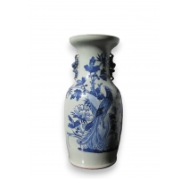 Vase en porcelaine bleu-blanc