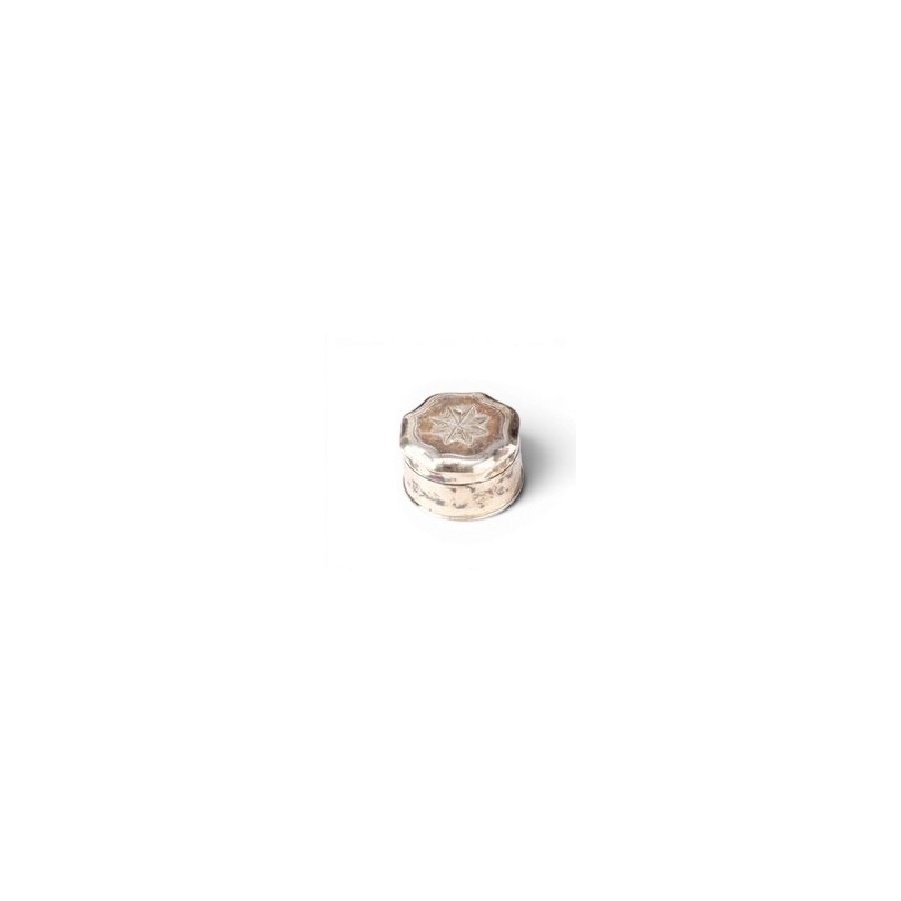 Boite ronde en argent