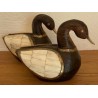 Paire de canards en bois, laiton et corne