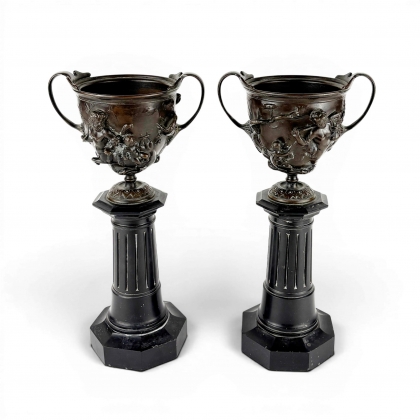 Paire de coupes d\'après l\'antique