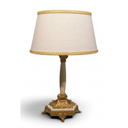 Lampe en marbre blanc et bronze doré