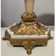 Lampe en marbre blanc et bronze doré