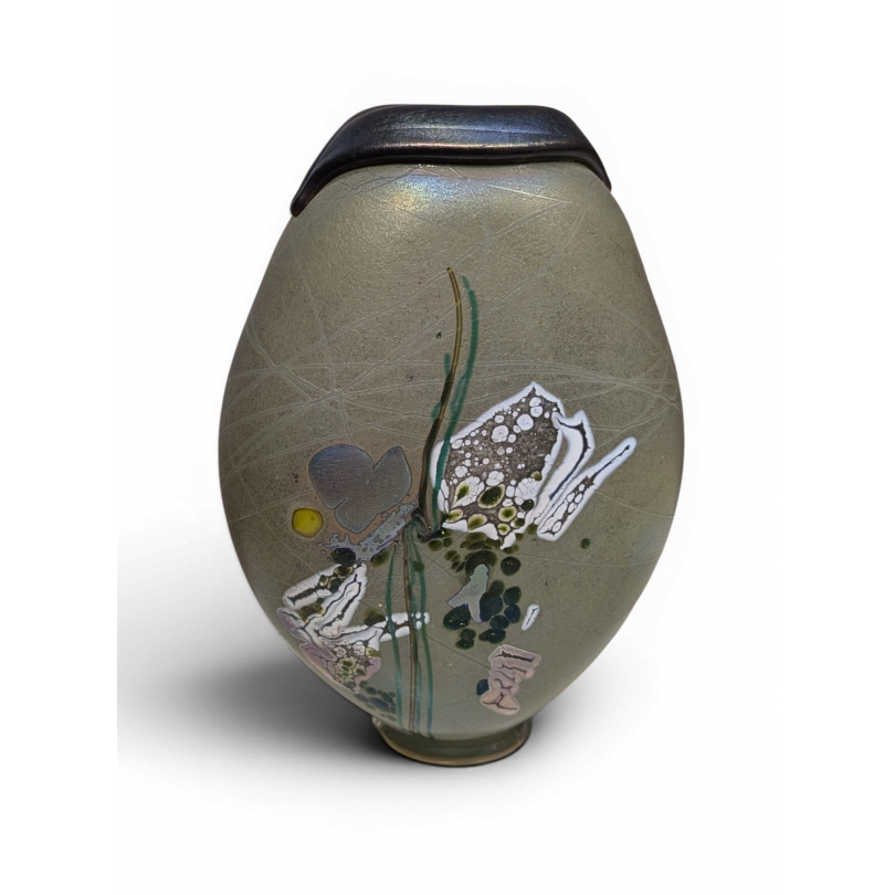 Vase décor bleu et blanc signé R. PIERINI