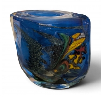 Vase décor intercalaire bleu signé R. PIERINI