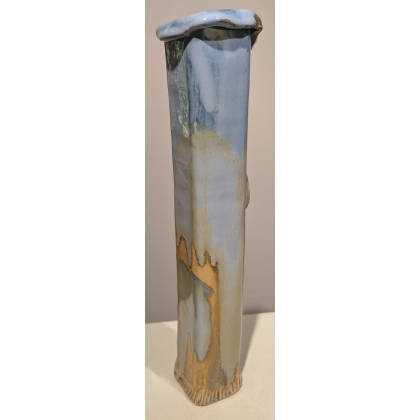 Vase en céramique bleue signé GB