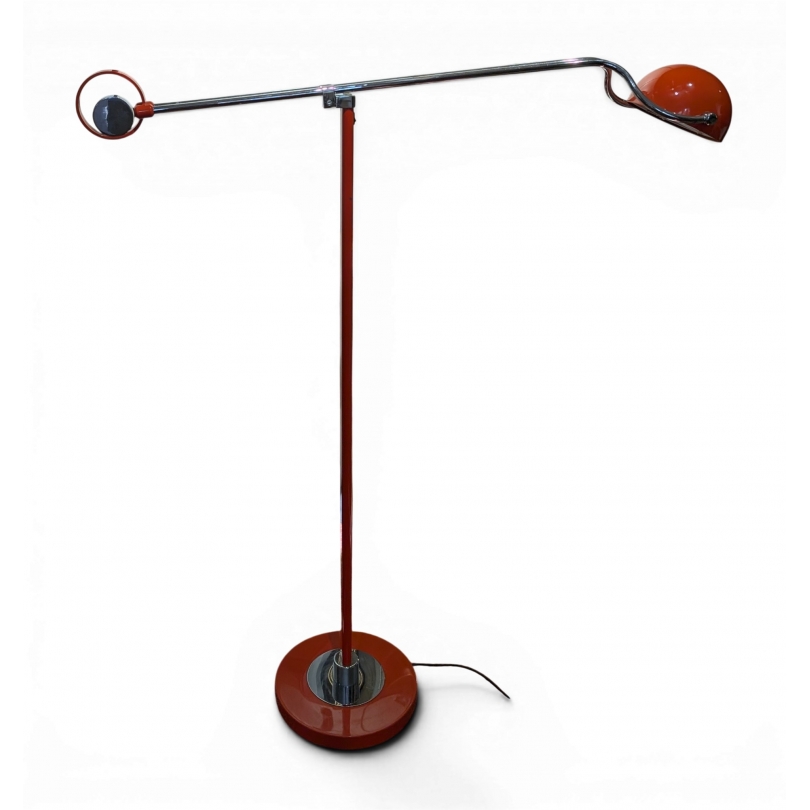 Lampe articulée orange par J.J. Saxer