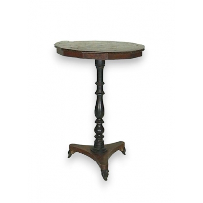 Mesita redonda Biedermeier con marquetería. En  Moinat SA  - Antigüedades y decoración