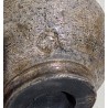 Vase en céramique signé A D