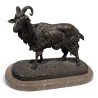 Bronze \"Bouc\" signé P.J. MÊNE