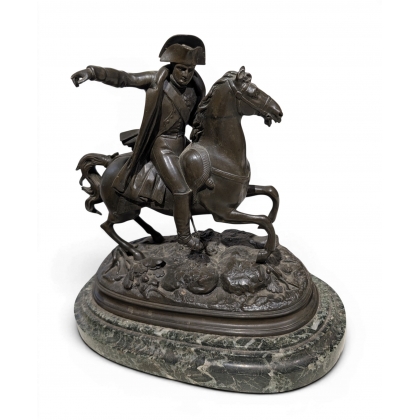 Bronze \"Napoléon à cheval\" signé CANOVA