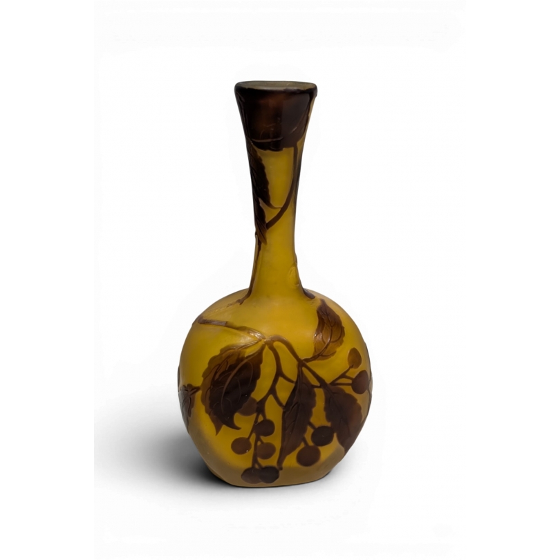 Vase soliflore jaune signé GALLÉ