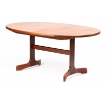 Table à manger ovale en teck par G-PLAN