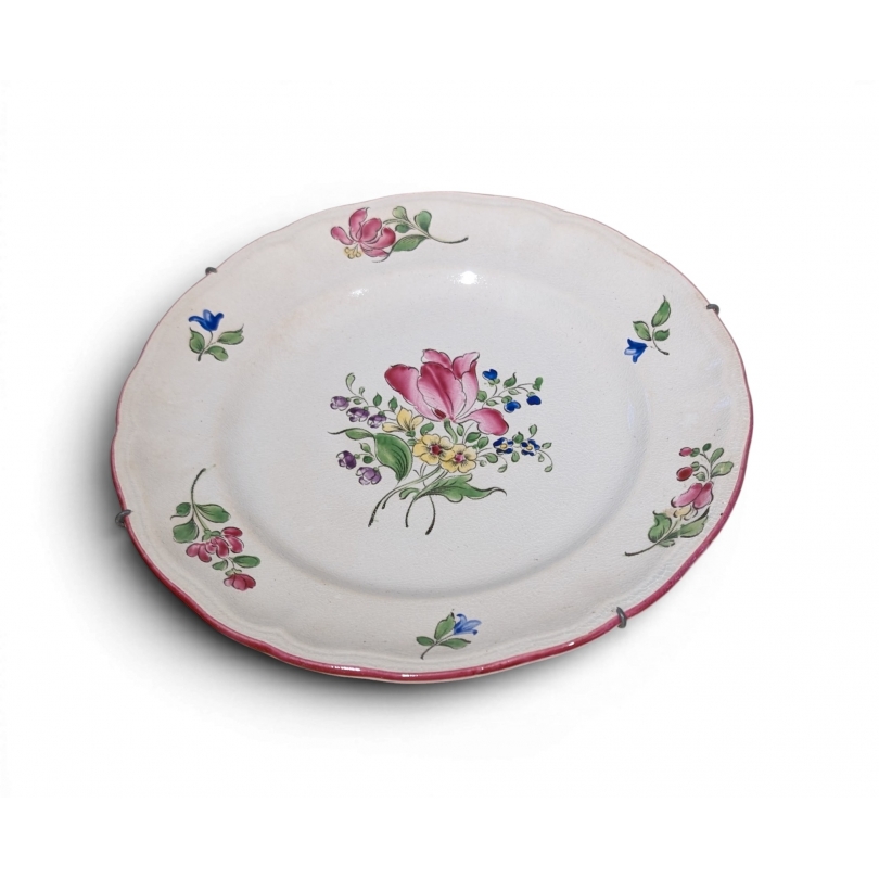Assiette décorative de Lunéville