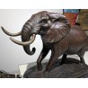 Bronze "Bull elephant" signé D. SCHAEFER