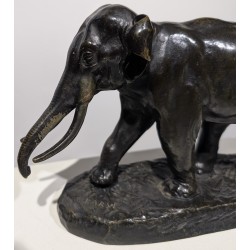 Bronze "Éléphant de Cochinchine" signé BARYE
