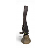 Petite cloche en bronze