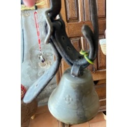 Petite cloche en bronze