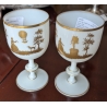 Paire de coupes en opaline décor doré