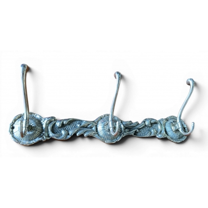 Triple hook in polished brass