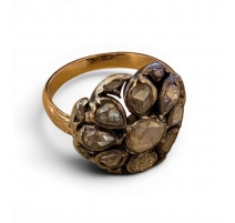 Bague en or et argent avec fleur en diamants