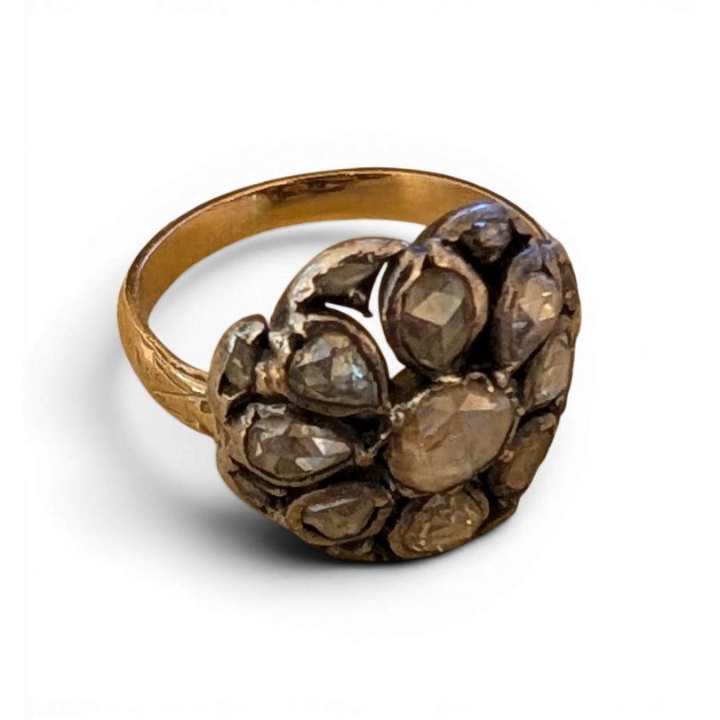 Bague en or et argent avec fleur en diamants