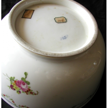 Bol en porcelaine \"Guirlande\", Nyon