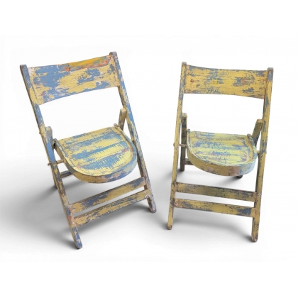 Suite de 4 chaises balinaises