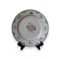 Assiette en porcelaine "Famille verte",