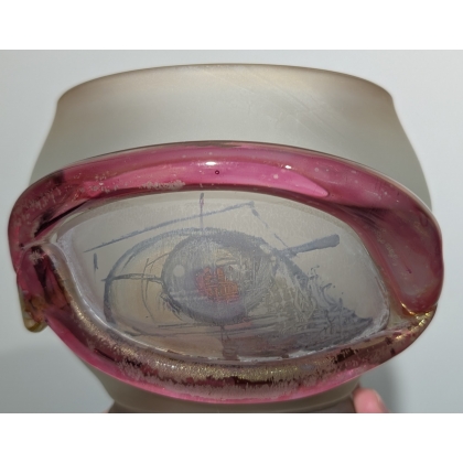 Glass-covered pot by Jon Art