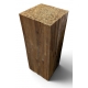 Colonne en bois debout et socle en métal