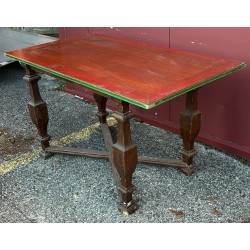 Table espagnole plateau rouge