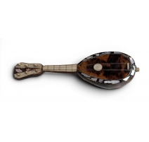 Mandoline miniature en écaille et nacre
