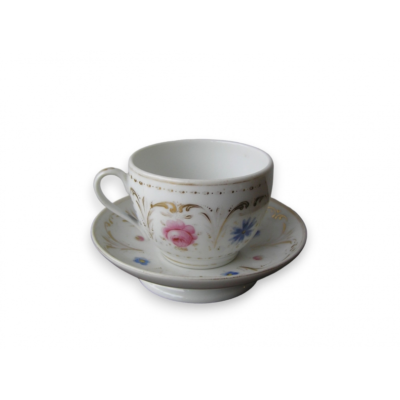 Cup and saucer, 19th arrondissement, Paris, by Moinat SA – Antiques and home décor