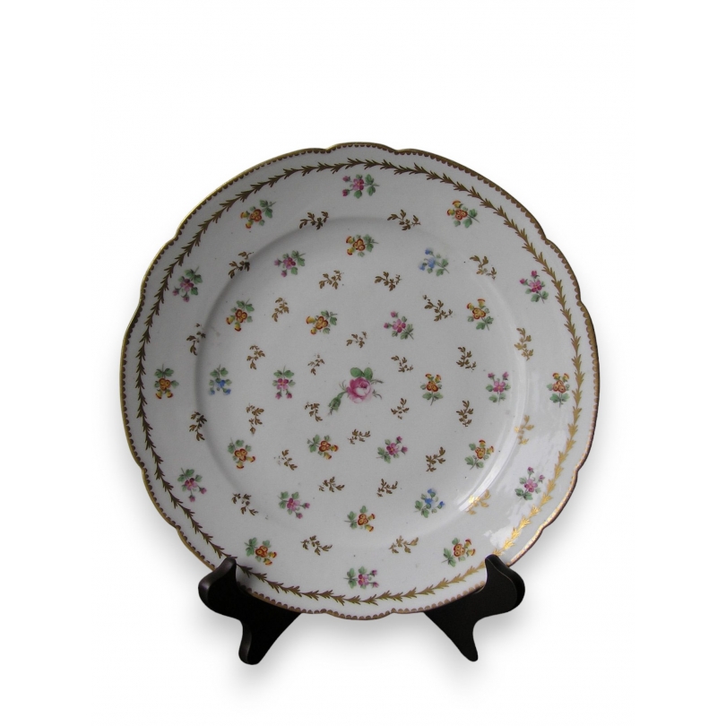  Assiette en porcelaine - France 18ème sur  Moinat SA  - Antiquités décoration