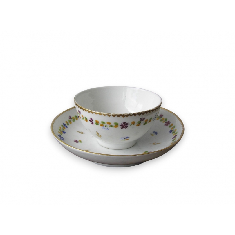 Porcelain bowl and saucer from Nyon, by Moinat SA – Antiques and home décor