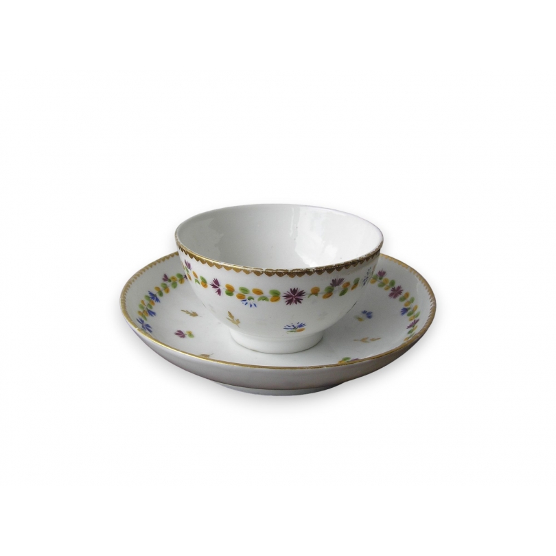 Bol et sous-tasse en porcelaine de Nyon