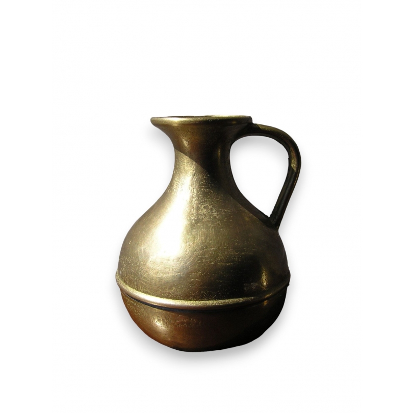 Small brass vase from  Moinat SA  - Antiques and home décor