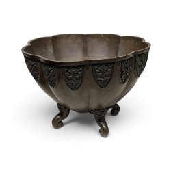 Coupe en bronze polilobée