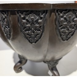 Coupe en bronze polilobée