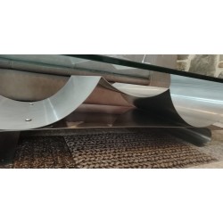 Table basse en métal et verre par François MONNET
