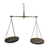 Balance à deux plateaux