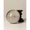 Boule en verre sur pied en laiton noir